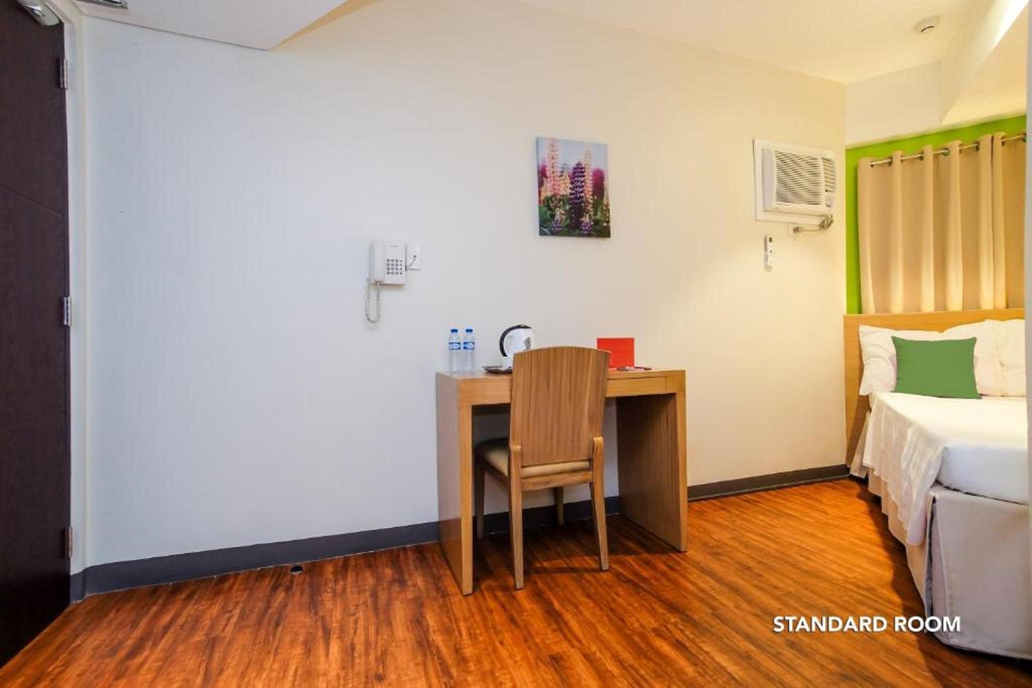 Myspace Hotel @Bgc Pasig City Exteriör bild